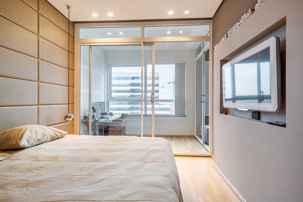 Medium property photo - Gustav Mahlerlaan 240, 1082 ME Amsterdam