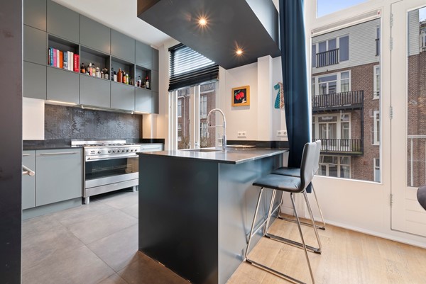 Medium property photo - Valeriusstraat 235-2, 1075 GA Amsterdam
