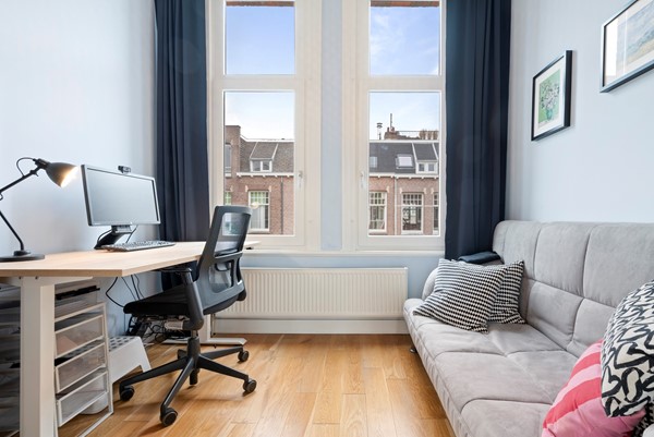 Medium property photo - Valeriusstraat 235-2, 1075 GA Amsterdam