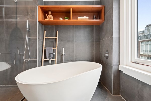 Medium property photo - Valeriusstraat 235-2, 1075 GA Amsterdam