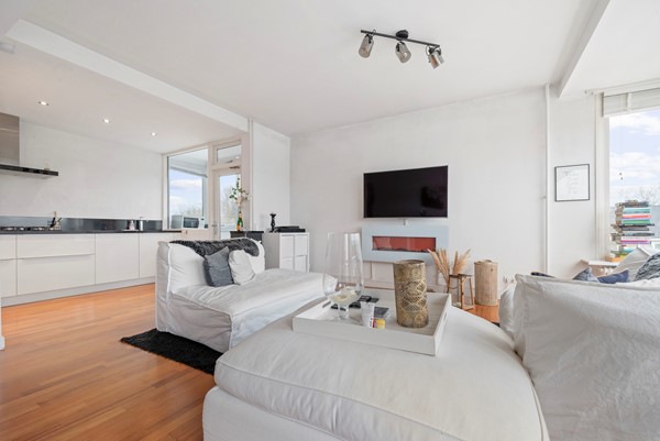 Medium property photo - Van Boshuizenstraat 177, 1083 AV Amsterdam