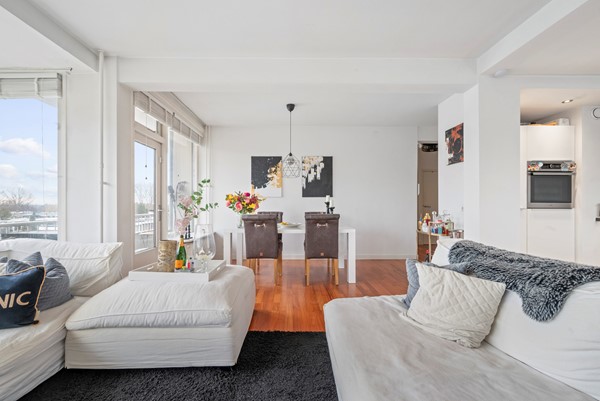 Medium property photo - Van Boshuizenstraat 177, 1083 AV Amsterdam