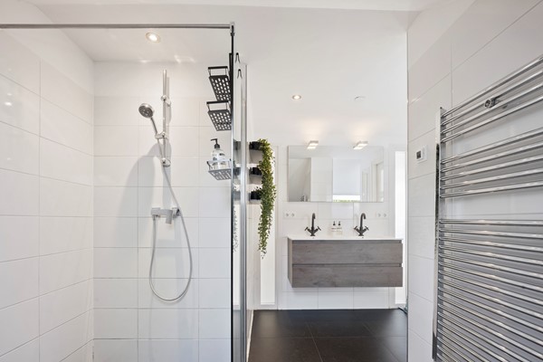 Medium property photo - Eksterlaan 120, 2026 XJ Haarlem