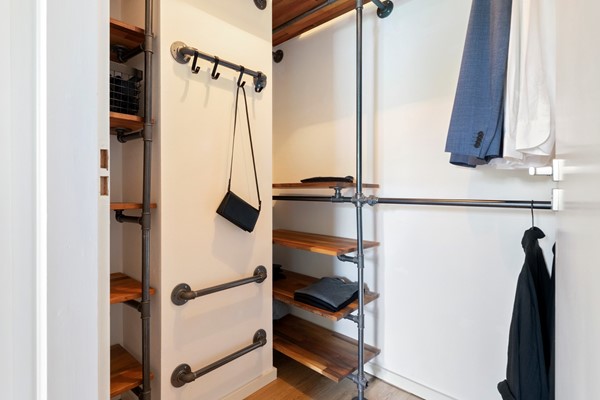 Medium property photo - Spaarndammerstraat 8H, 1013 SV Amsterdam