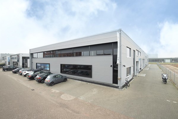 Te koop/huur: Spoelstraat 7 L 300m2, 8281 JT Genemuiden