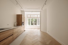 For rent: Lomanstraat 49-2, 1075PV Amsterdam