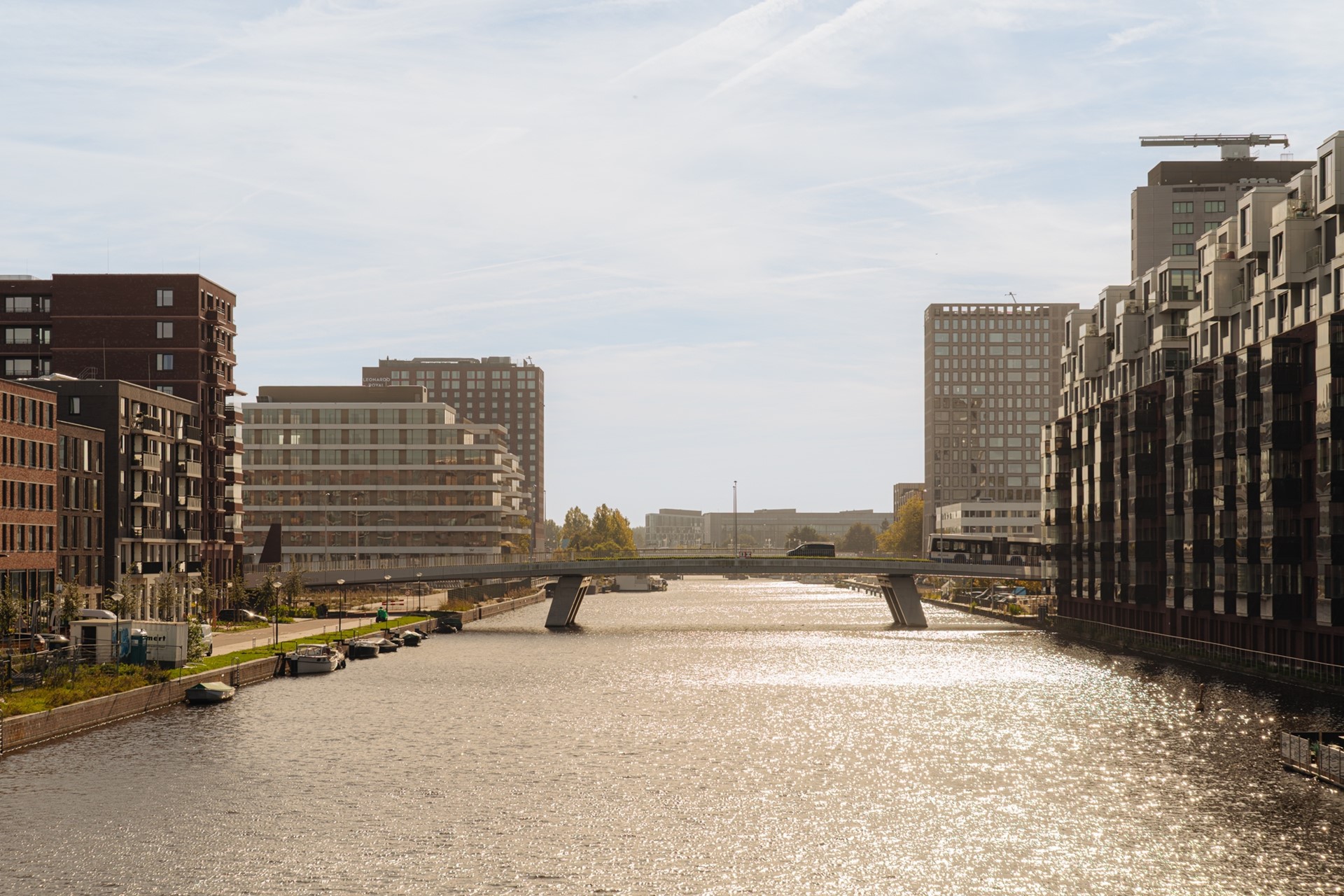 Appartement te huur: Joan Muyskenweg 21B9, Amsterdam