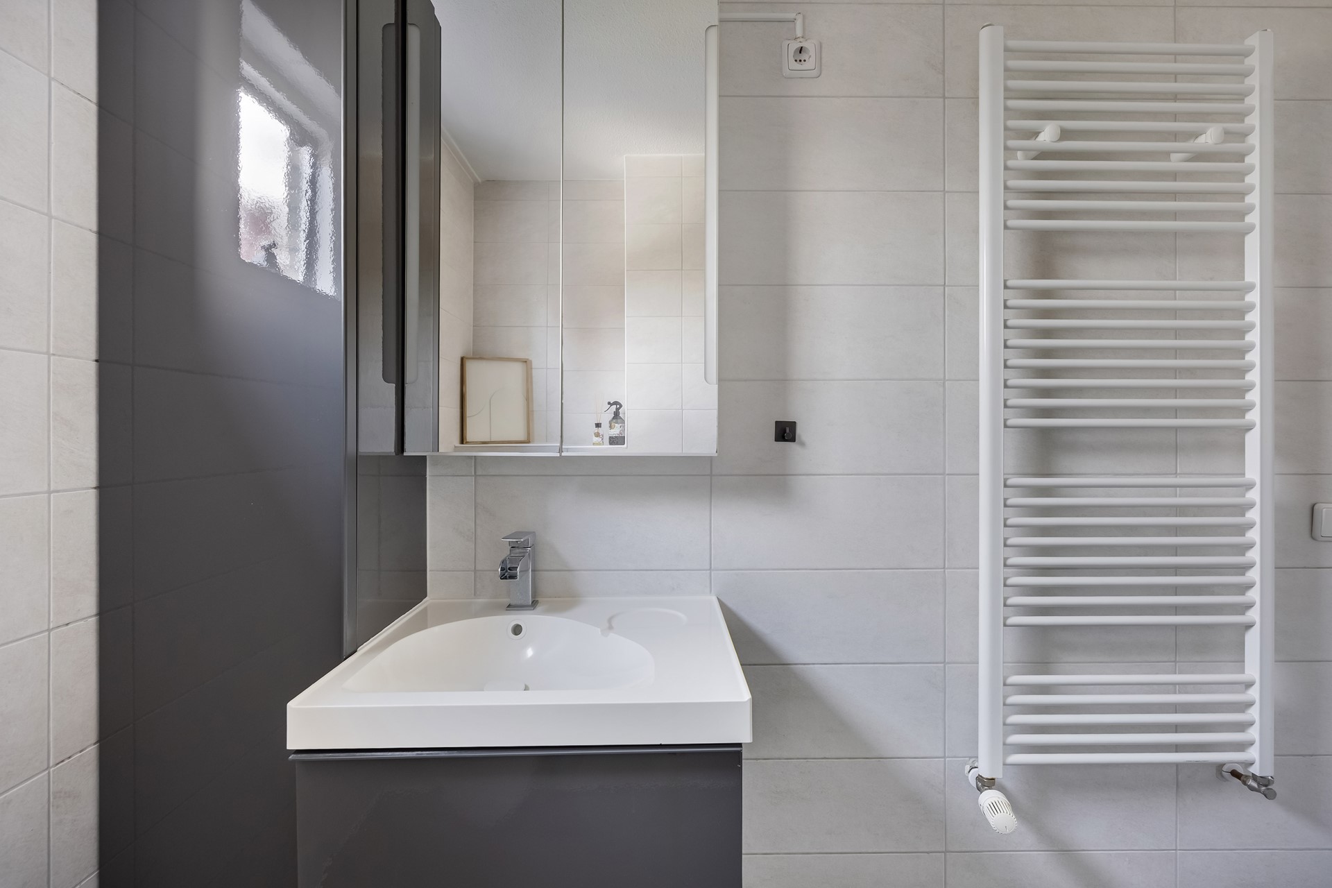 Tussenwoning te koop: Multatuliweg 53, Almere