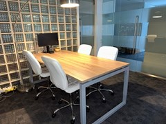 Huur:Rijksweg Zuid 22A, 6131 AP Sittard - Foto