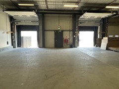 Te-Huur-Bedrijfsruimte-Amsterdam-Next-Step-Bedrijfsmakelaars-Warehouse-Huren-For-Rent (3).JPG