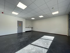 Bedrijfsruimte-Diemen-Te-Huur-Bij-Amsterdam-Huren-Next-Step-Bedrijfsmakelaars (29).JPG