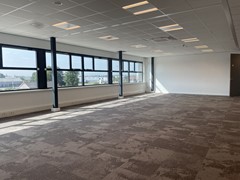 Te-Huur-Kantoorruimte-Next-Step-Bedrijfsmakelaars-Mijnsherenweg-8-Huren-De-Kwakel (38).JPG