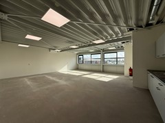 Bedrijfsruimte-huren-Amstelveen-Keurmeesterstraat-NextStepBedrijfsmakelaars(14).JPEG