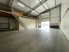 Opslagruimte-Aalsmeer-Te-Huur-Next-Step-Bedrijfsmakelaars-Bedrijfsruimte-Legmeerdijk-169-A+B-Huren (43).JPG