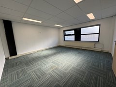 Bedrijfsruimte-Huren-Delft-Next-Step-Bedrijfsmakelaars-Kleveringweg-Te-Huur (8).JPEG