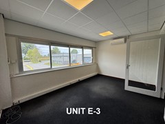Bedrijfsruimte-Te-Huur-De-Kwakel-Uithoorn-Poelweg-40-Next-Step-Bedrijfsmakelaars (3).jpeg