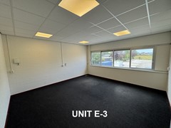 Bedrijfsruimte-Te-Huur-De-Kwakel-Uithoorn-Poelweg-40-Next-Step-Bedrijfsmakelaars.jpeg