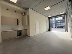 Bedrijfsruimte-Te-Huur-Amsterdam-Jarmuiden-27B-Next-Step-Bedrijfsmakelaars (16).jpeg