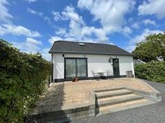 Lathum woning zijkant 3.jpg