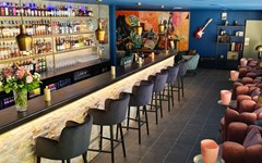 Foto - lanzac+dordogne+16+receptie+restaurant+lounge+bar+vakantiepark+frankrijk+luxe+vakantiehuis+diner+vacances.jpg