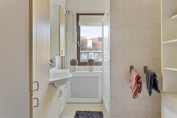 Medium property photo - Vredeman de Vriesstraat 50a, 5041 GS Tilburg