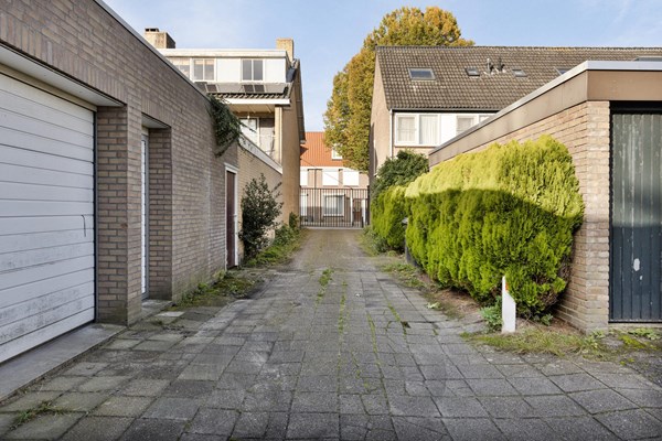 Medium property photo - Vredeman de Vriesstraat 50a, 5041 GS Tilburg