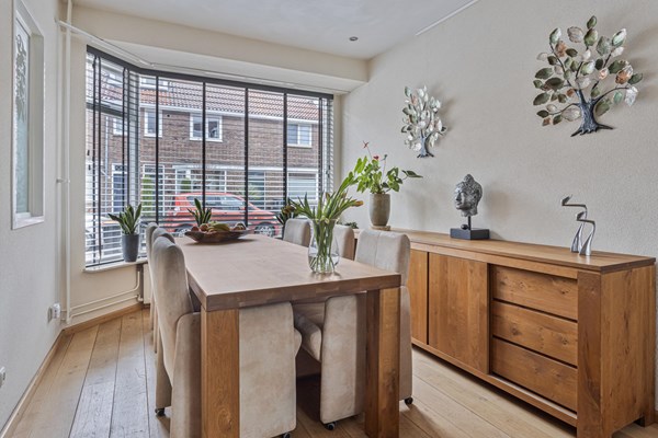 Medium property photo - Jan Maurits van Nassaustraat 42, 5018 CL Tilburg