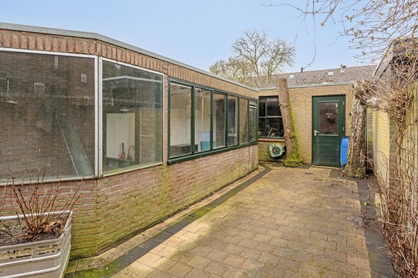 Medium property photo - Jan Maurits van Nassaustraat 42, 5018 CL Tilburg