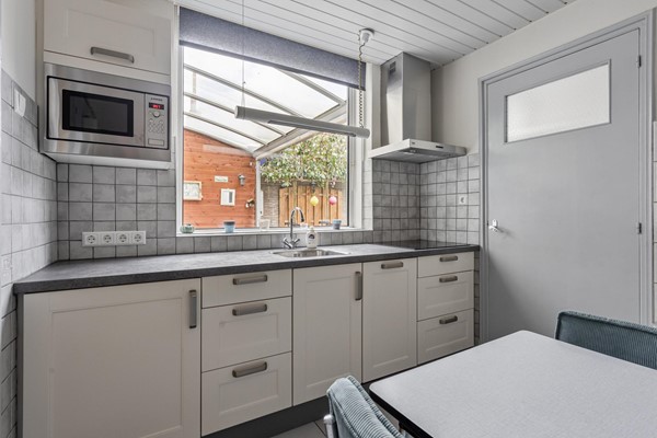 Medium property photo - Van Hogendorpstraat 53a, 5046 LB Tilburg