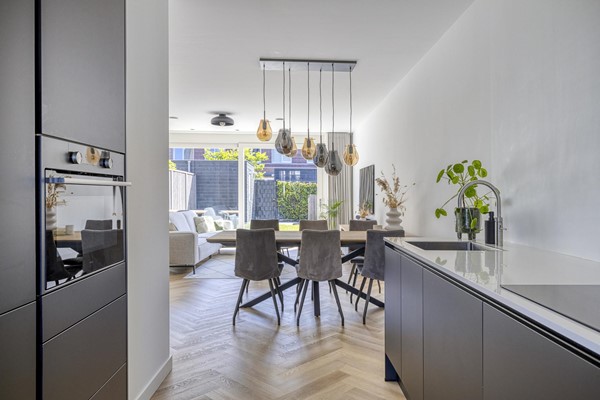 Medium property photo - Roelof Kleinhof 14, 5026 DH Tilburg