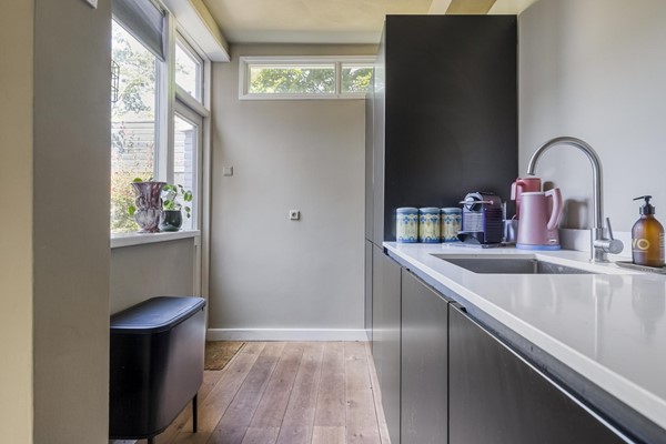 Medium property photo - Jan Pieterszoon Coenstraat 77, 5018 CR Tilburg