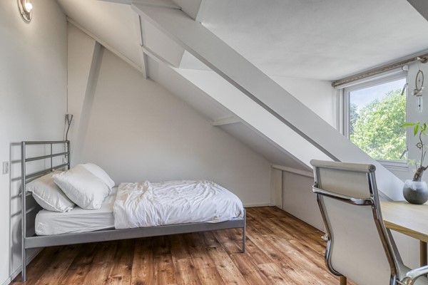 Medium property photo - Jan Pieterszoon Coenstraat 77, 5018 CR Tilburg