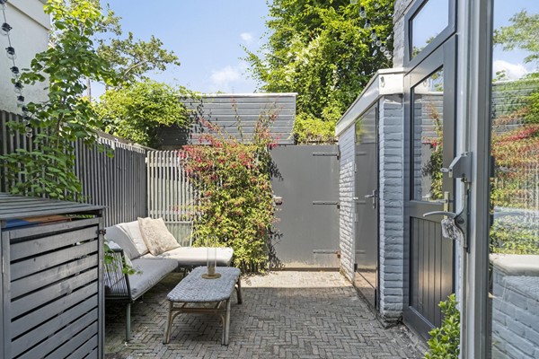 Medium property photo - Jan Pieterszoon Coenstraat 77, 5018 CR Tilburg