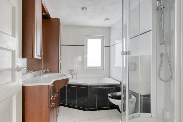 Medium property photo - Tongerlose Hoefstraat 12, 5046 NH Tilburg