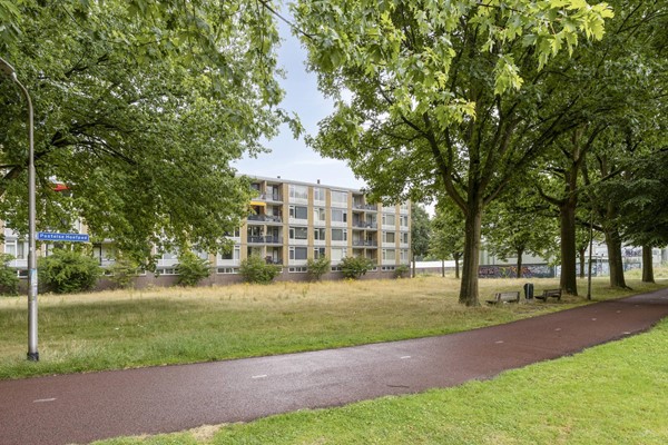 Medium property photo - Van Maarseveenstraat 25, 5042 PJ Tilburg