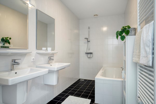 Medium property photo - Galjoenstraat 28-11, 5017 CN Tilburg