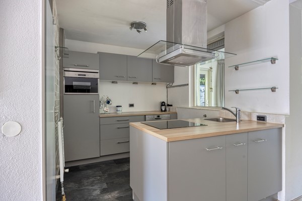 Medium property photo - Barneveldstraat 27, 5043 CA Tilburg