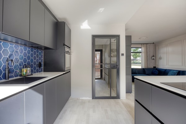 Medium property photo - Troubadourplein 18, 5021 ED Tilburg