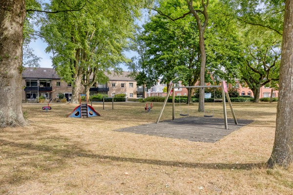 Medium property photo - Troubadourplein 18, 5021 ED Tilburg
