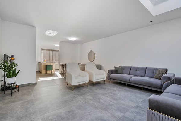Te koop: Van Oosterzeestraat 27, 5012KN Tilburg