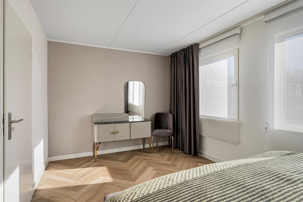Medium property photo - Van Oosterzeestraat 27, 5012 KN Tilburg