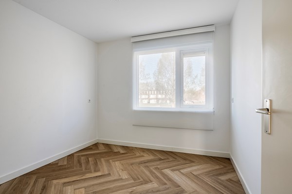 Medium property photo - Van Oosterzeestraat 27, 5012 KN Tilburg