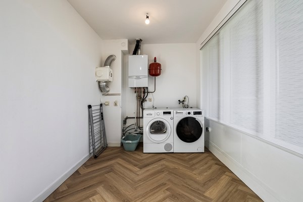Medium property photo - Van Oosterzeestraat 27, 5012 KN Tilburg