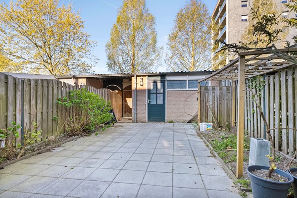 Medium property photo - Van Oosterzeestraat 27, 5012 KN Tilburg