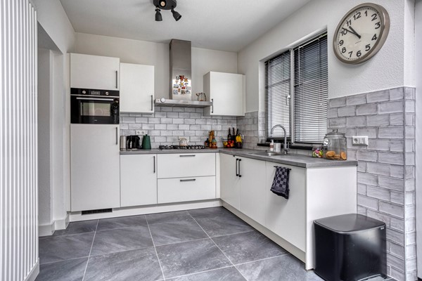 Medium property photo - Generaal Winkelmanstraat 43, 5025 XD Tilburg