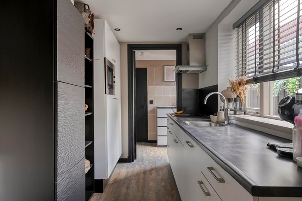 Medium property photo - Paus Adriaanstraat 49, 5014 LN Tilburg