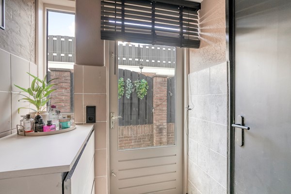 Medium property photo - Paus Adriaanstraat 49, 5014 LN Tilburg