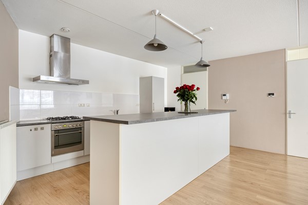 Medium property photo - Jan van der Heijdenstraat 64, 5025 EW Tilburg