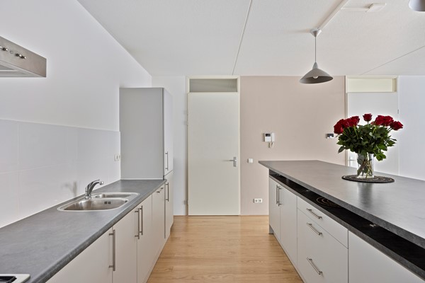 Medium property photo - Jan van der Heijdenstraat 64, 5025 EW Tilburg