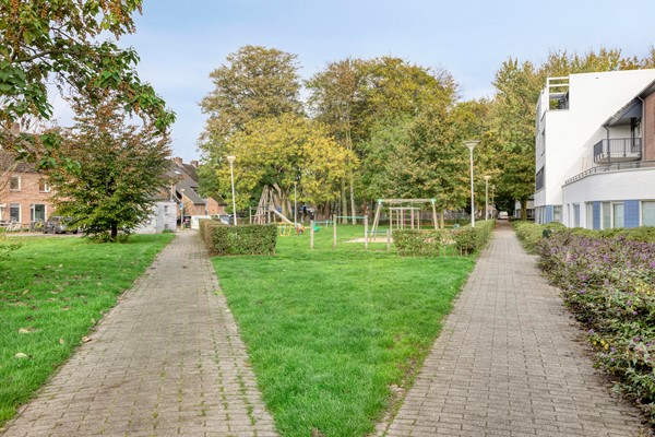 Medium property photo - Jan van der Heijdenstraat 64, 5025 EW Tilburg